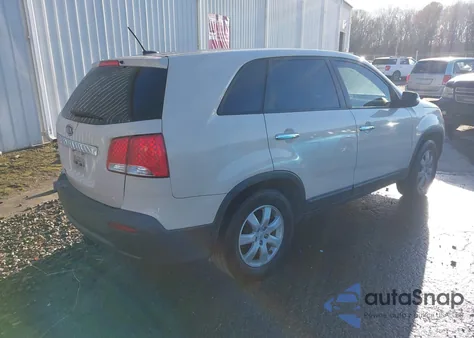 2011 Kia Sorento Lx z USA, uszkodzony, nr VIN 5XYKT3A18BG131344